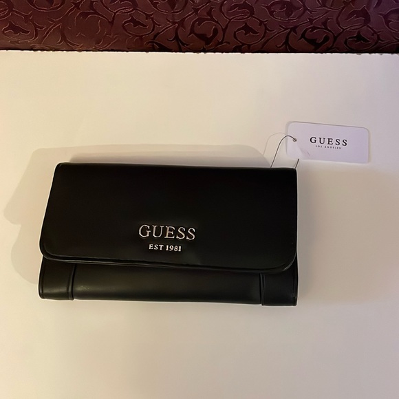 GUESS Black Logo Clutch - Picture 1 of 4